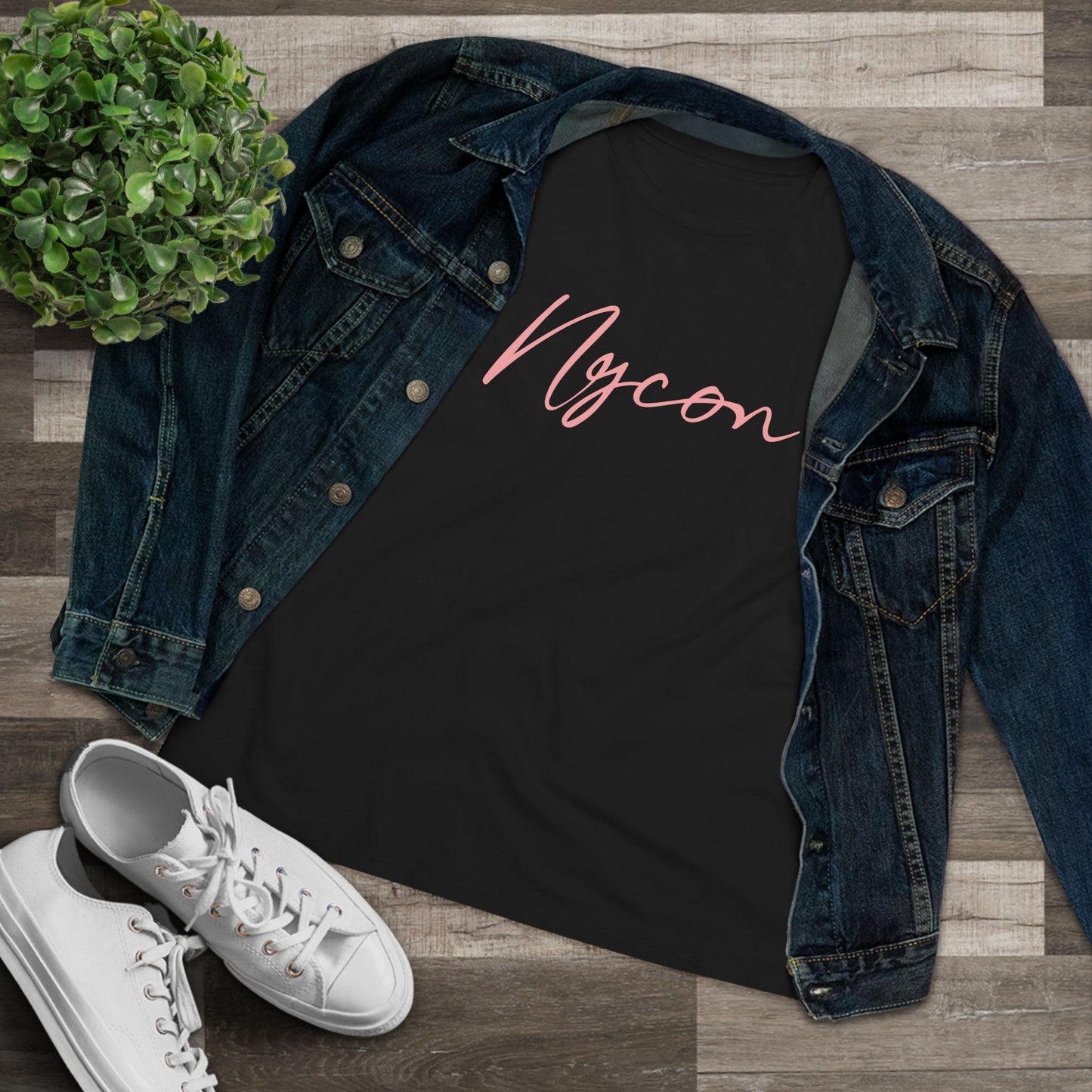 Icon Racing | Nycon Women's Script Tee